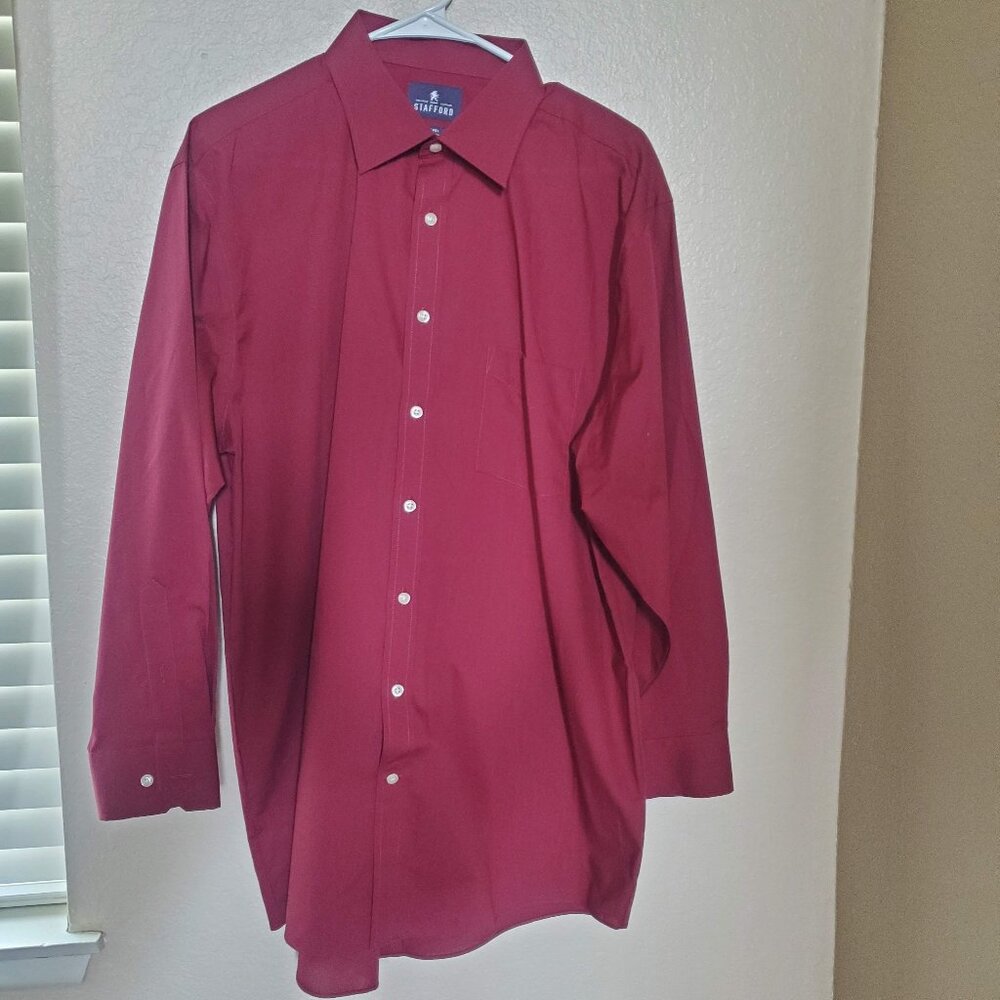 Stafford Mens Dress Shirt 17 32/33 Burgundy Long Sleeve Button Down Collar